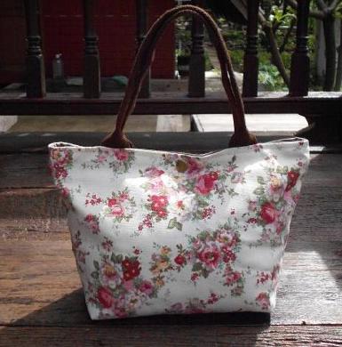 กระเป๋าผ้าลายดอก SA01-1